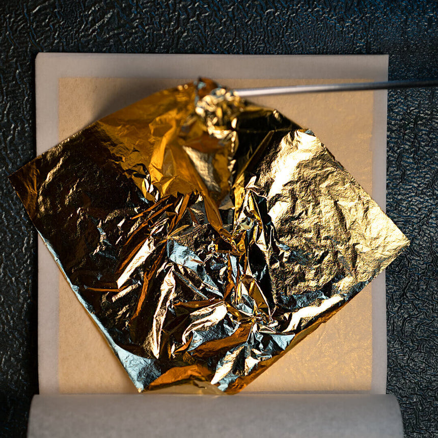 EDIBLE GOLD LEAF 25 GOLD SHEETS, 8 X 8 CM, 23 CARAT -02032